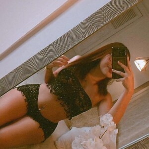 xxx-topcamgirls.com OrianaLong livesex profile in sensual cams