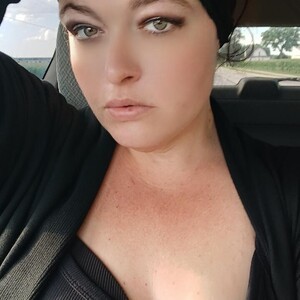 sexcams-joy.com ReigningFyre livesex profile in matur cams