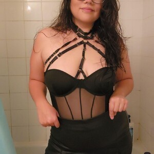 livesex.fan Kateofspade livesex profile in sexy-bbw cams