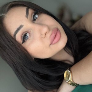 livesexasiancams.com AnaysDivine livesex profile in perkytits cams