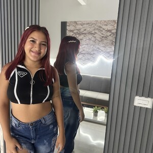 iluvcams.com Kenialove livesex profile in cute-hot-natural cams
