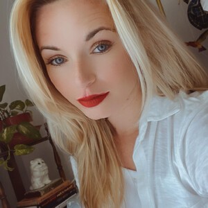 maturelivesexcams.com serava livesex profile in from home cams