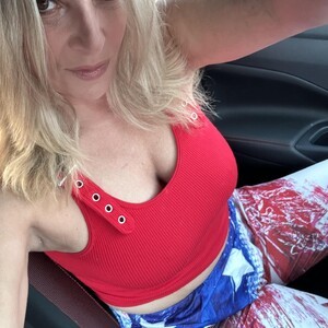 mfc CharlieDomino webcam profile pic via amateursex-livecam.com