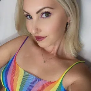 Evelyn from myfreecams