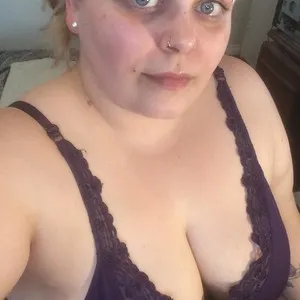 SuperSexyBBW from myfreecams