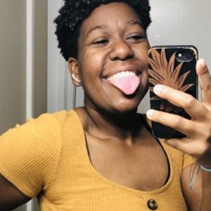 ladyraerae's profile picture