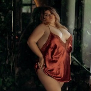 CurvySofiaBBW's profile picture