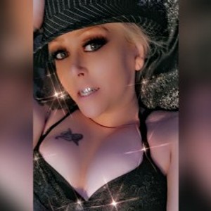 QueenBunni's profile picture