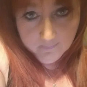 BustysassyGinger from jerkmate