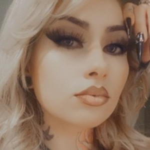 GoddessScarletSexy's profile picture