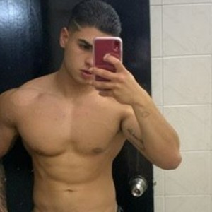 NicolasMuscle Live Cam