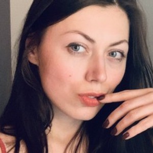 LolaQueen92's profile picture