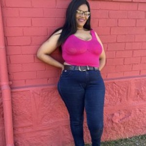 GabbyBoobs's profile picture