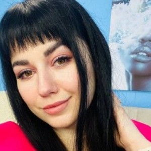 Camgirl is actually offline