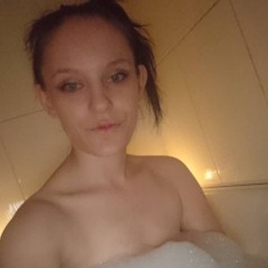 AliciaAlen's profile picture