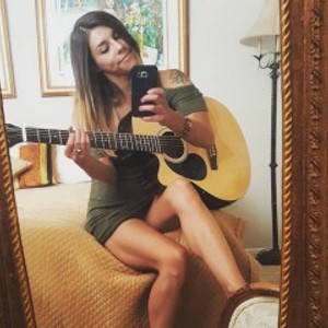 SelenaMarie33's profile picture