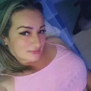 SexyMom45 from jerkmate