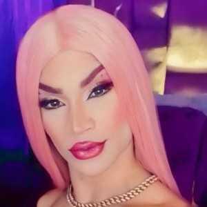 DominantShayna Live Cam