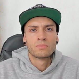 live chat free AlexBlueSmith