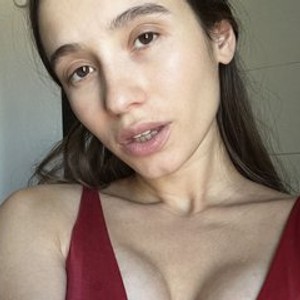 streamate MariaRomanovich webcam profile pic via sexcam-girls.com