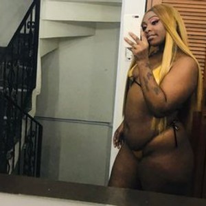 streamate EBONYSHAYNA webcam profile pic via iluvcams.com