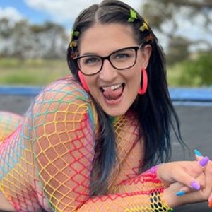 gonewildcams.com Princess_Poppy livesex profile in curvy cams