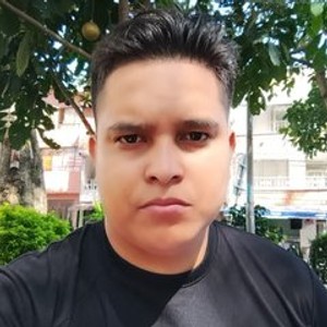 Cam boy LucasMaxim