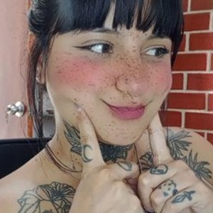 streamate CatherineRealLove webcam profile pic via glamcambabes.com