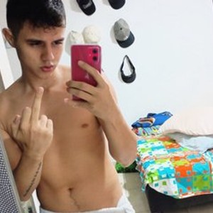 Cam boy ADAM_HOT18