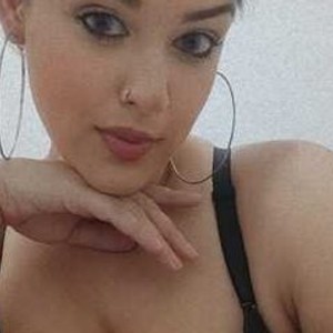 streamate shenoha33 webcam profile pic via amateursex-livecam.com