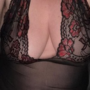 streamate Curvy_SiennaXO webcam profile pic via pornsexycams.com