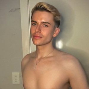 Blondeplayboi Live Cam