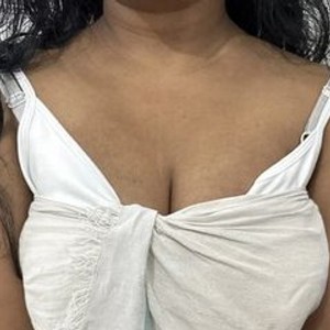 streamate IndianMoumita24 webcam profile pic via amateursex-livecam.com