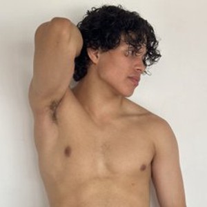 Cam boy Zambrano777