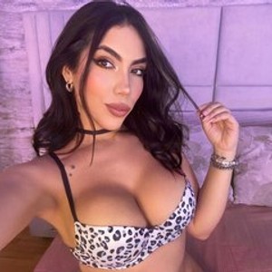 sexcityguide.com AlessiaDicarloo livesex profile in femdom cams