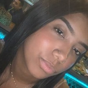 webcam model Lunaa24