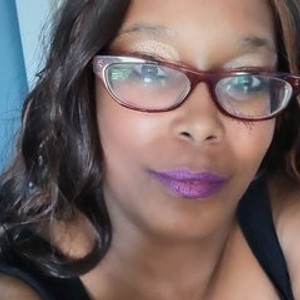 streamate DelilahSimms webcam profile pic via iluvcams.com