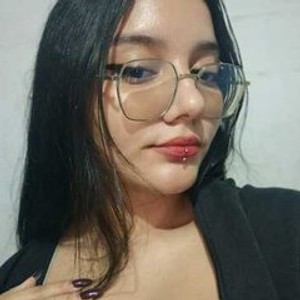 livesex.fan kitty_tits19 livesex profile in bdsm cams