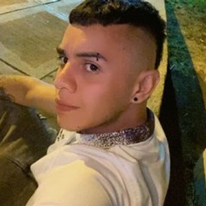 Cam boy Brunno_Junior