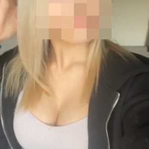 live free chat No Face Girl