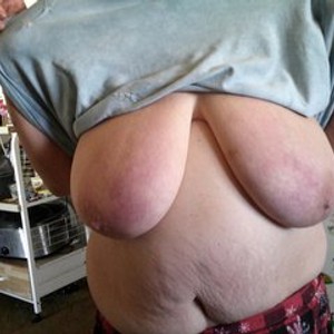 streamate SweetCheecksXXX webcam profile pic via amateursex-livecam.com