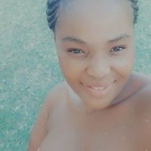 streamate EbonyCreamer webcam profile pic via cam-performer.com