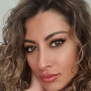 streamate AKALYI webcam profile pic via cam-performer.com