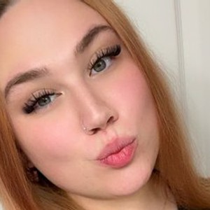 streamate LayloLovely webcam profile pic via amateursex-livecam.com