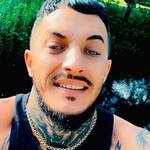 Cam boy Mento