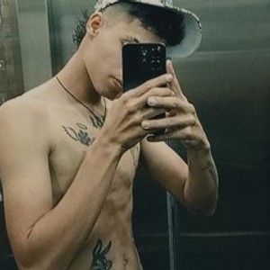Cam boy Oliver_Thomson