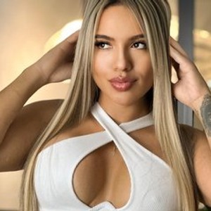 streamate Valerict33 webcam profile pic via glamcambabes.com