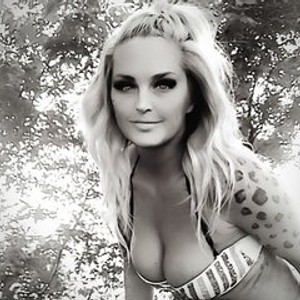 streamate FantasiaRichest webcam profile pic via watchgirlcam.com