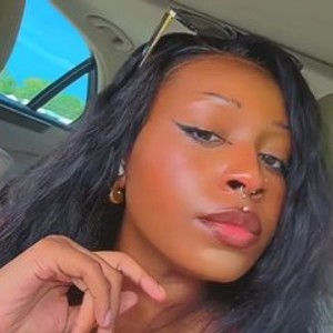streamate ShuraValentyne webcam profile pic via glamcambabes.com