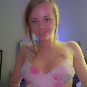 streamate lolaabunnii webcam profile pic via watchgirlcam.com